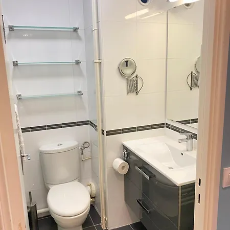 Lovely Location One Bed Flat Apartamento París